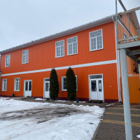 Продам второй этаж здания.